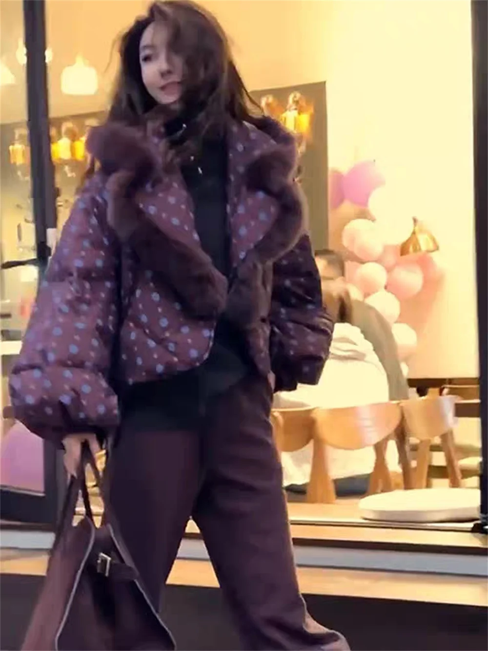 Small Furry Collar, Light and Thin Short Jacket, Women\'s Winter Loose Polka Dot Bread , White Duck Down Warm Jacket