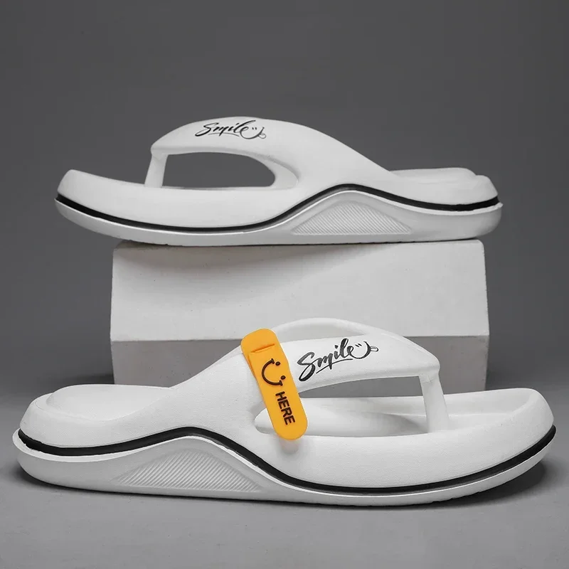 Fashion Men Slippers Flip Flops Indoor Outdoor Beach Sandals Thick Soft Bottom Slides Non-slip Trend Men Slippers sandals