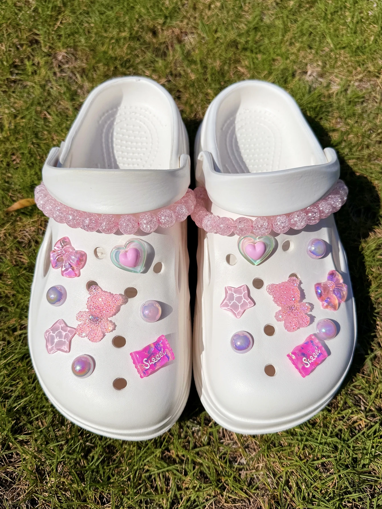 18 pink (sugar bear, bow, heart, water ripple five-pointed star, candy, broken bead chain) shoe buckle DIY decorations, multi-fu