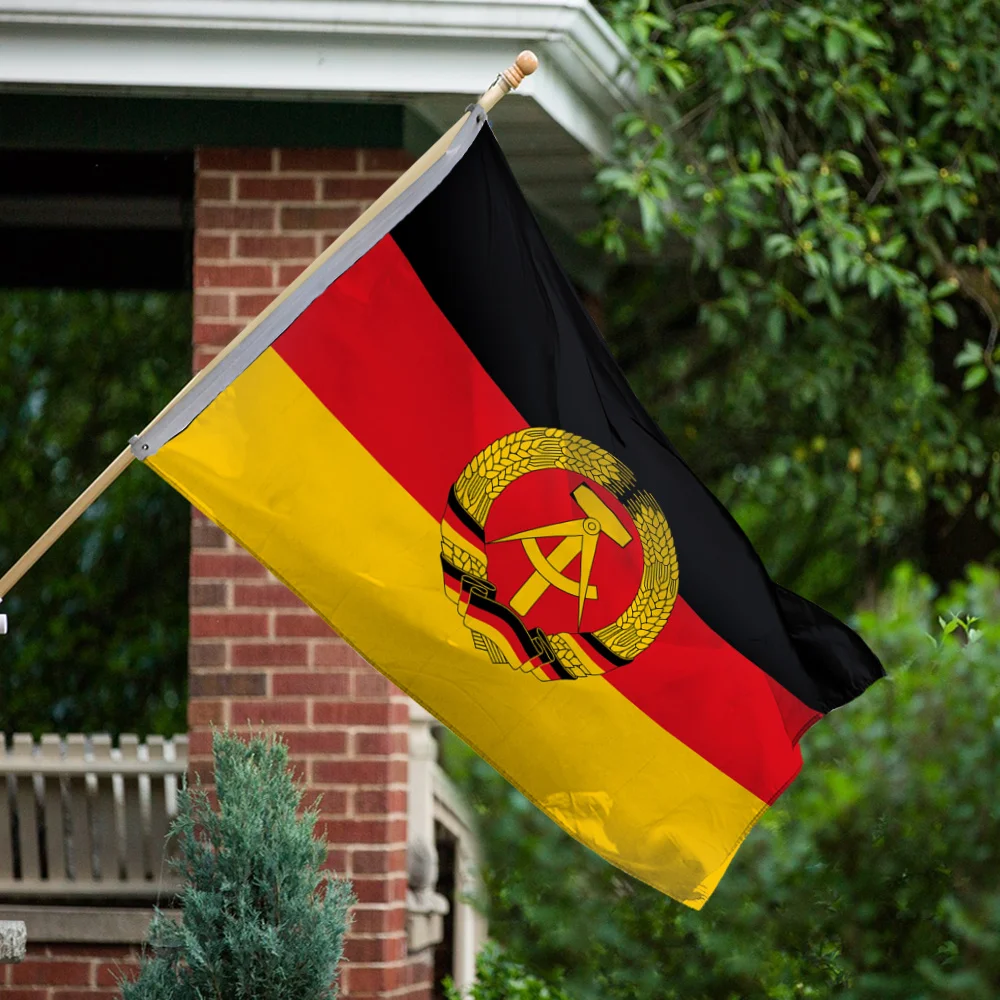 1pc East Germany 60x90cm/ 90x150cm Flag Banner, German Democratic Republic (GDR) Flags, Outdoor Yard Garden Outside Decor