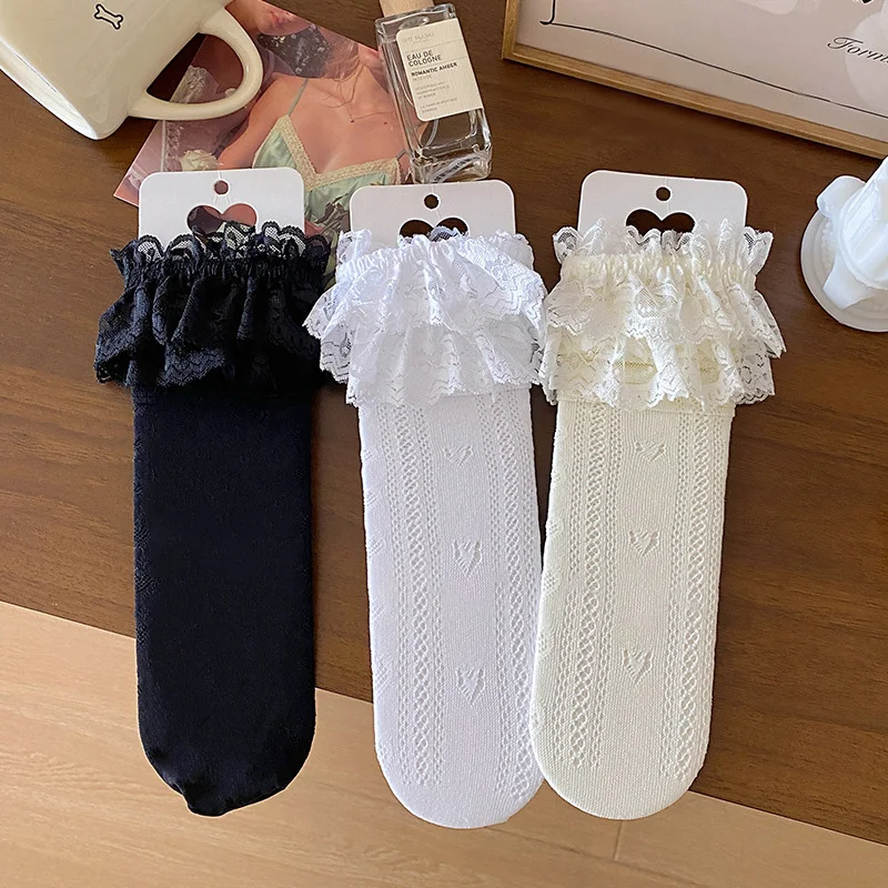 גרביים ארוכות תחרה