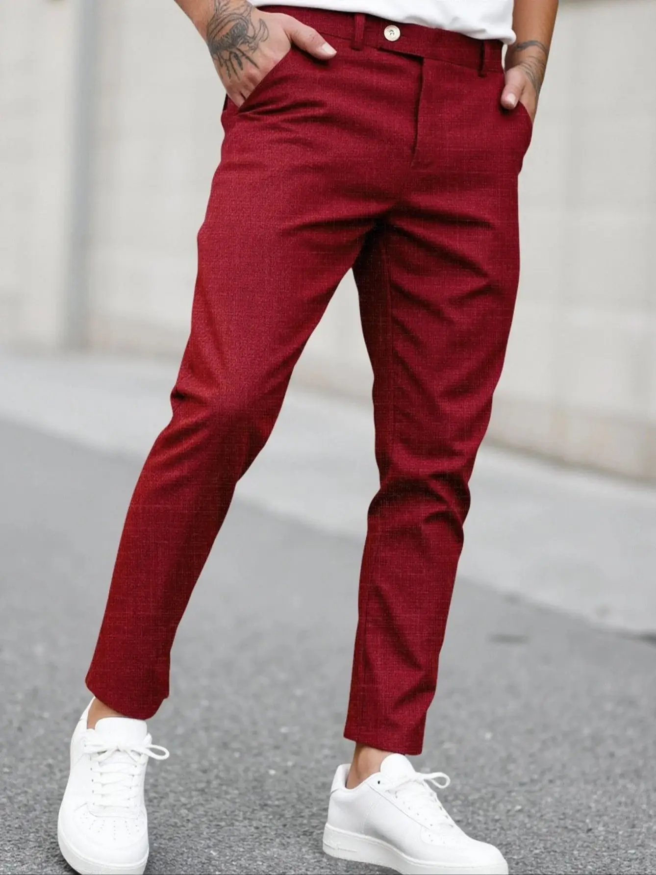 Men's high-waisted cropped chinos, slim-fit beige casual trousers for business and commuting, tapered dress pants