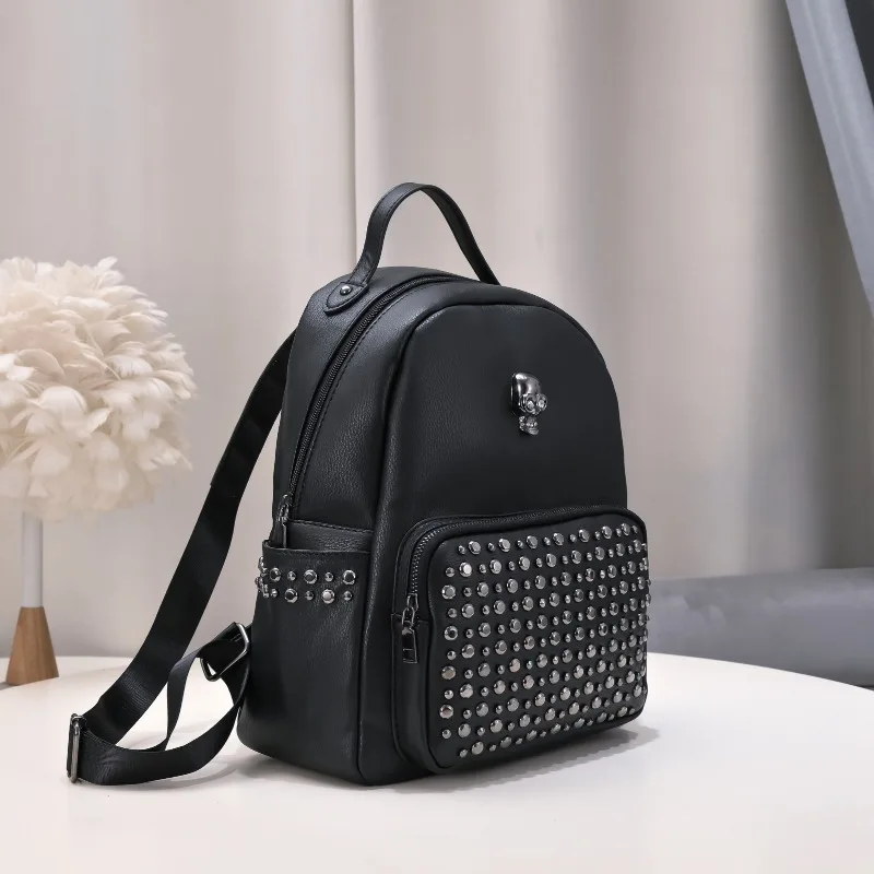 Soft Leather Casual Punk Students Rivets Rucksacks Gothic  Travel Skull Backpacks Fashion Trendy Preppy Women\'s