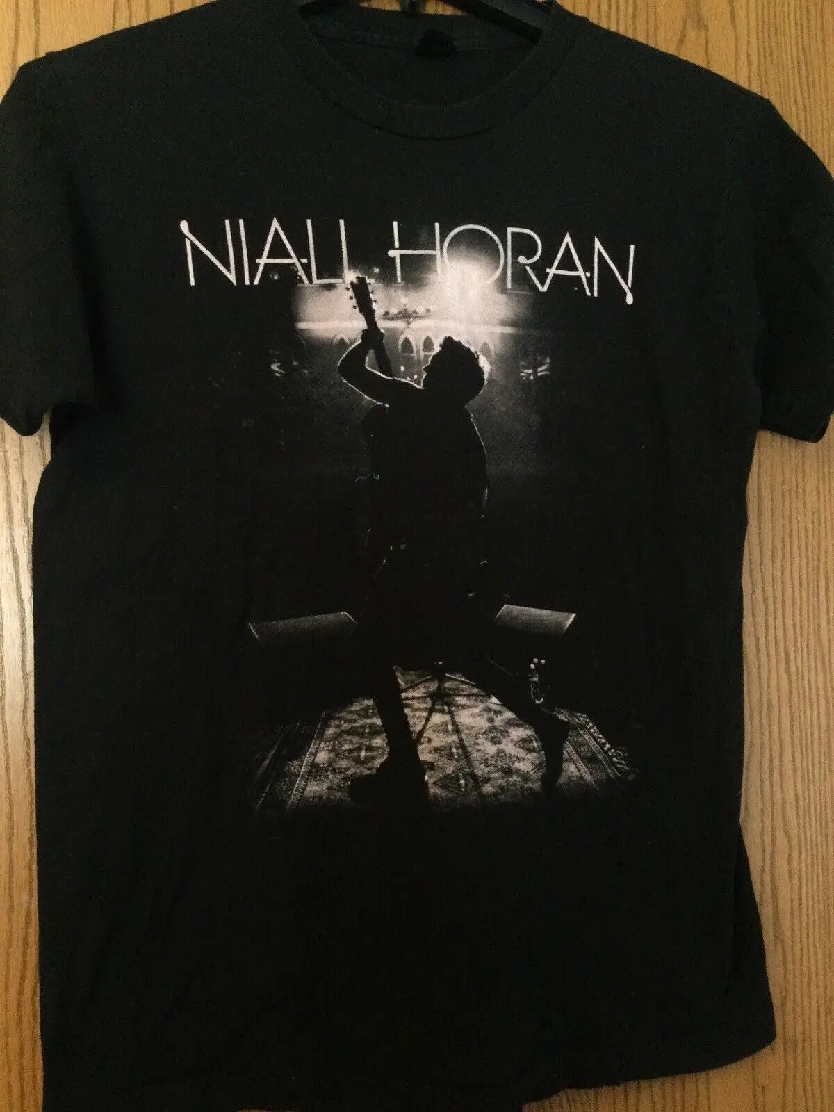 Черная рубашка Niall Horan M - Tultex Черная рубашка Niall Horan M - Tultex