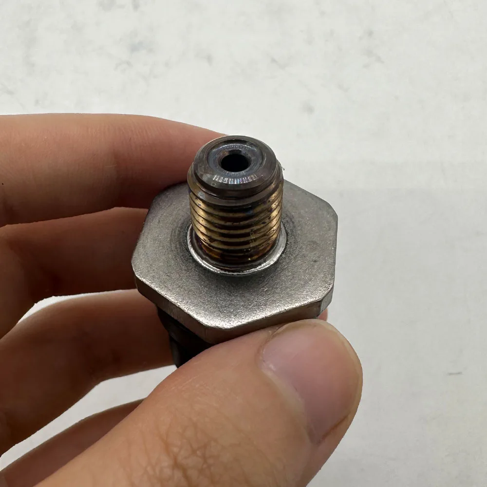 0281002909 연료 레일 압력 센서, OEM 0281002867 8200600206, 현대 투싼 KKIA 스포티지 FFIAT DUCATO