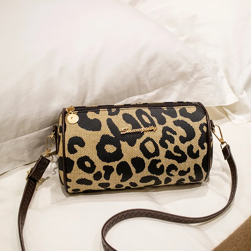 Leopard Messenger Bag for Women Trend Embroidery Drum Bag Female Fashion Ladies Shoulder Crossbody Bags Mobile Phone Bag