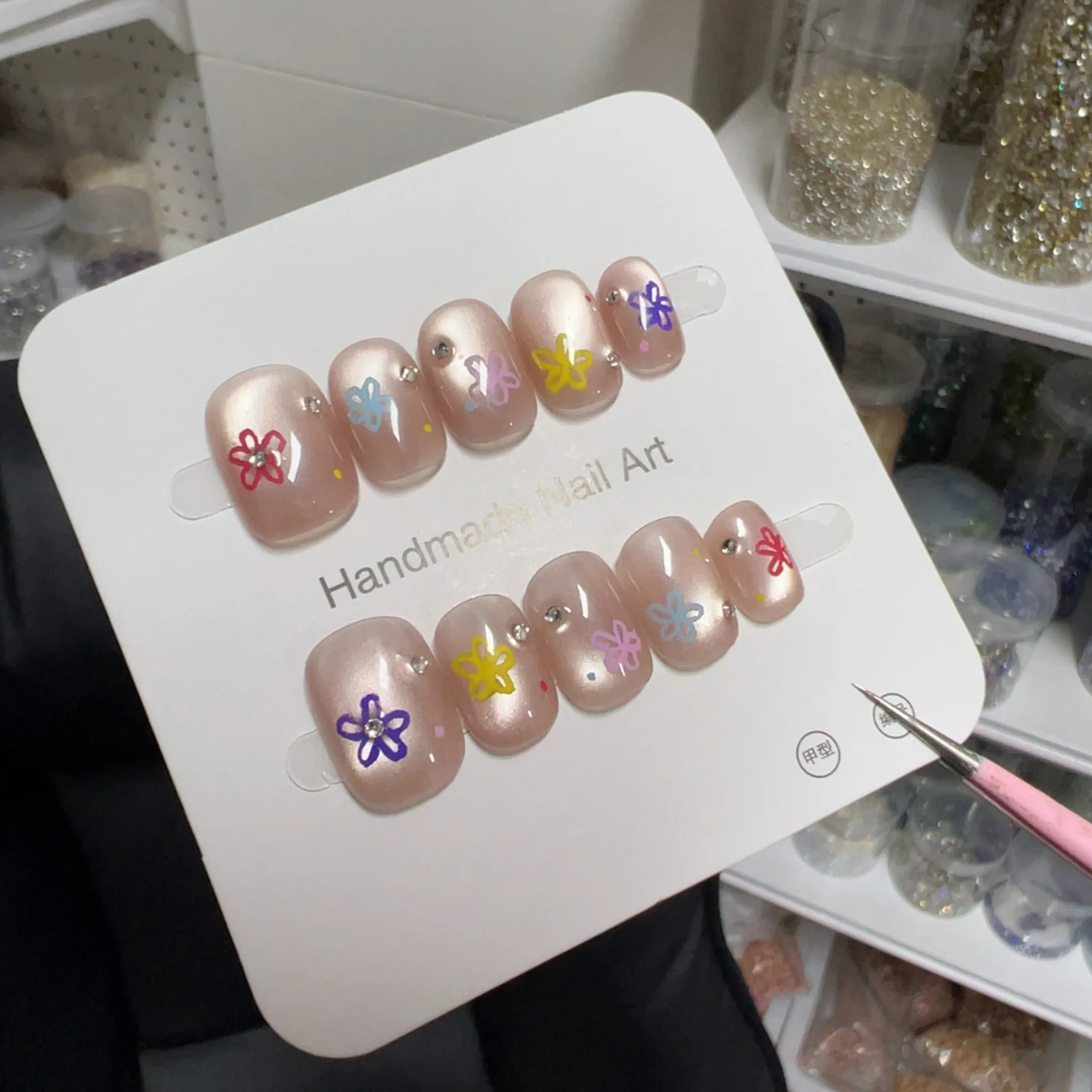 

10PCS Colorful Flowers Cute Short Square Round False Nails Simple Nude Cat Eye Handmade Press on Nails Full Cover Wearable Nails
