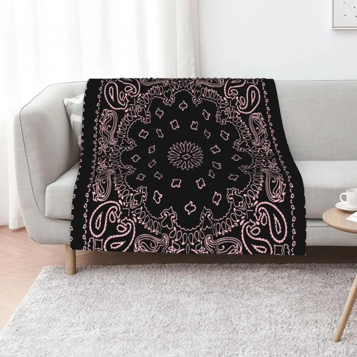 Bandana Black and Pink Throw Blanket Giant Sofa Thermals For Travel funny gift for babies Luxury decorative Blankets