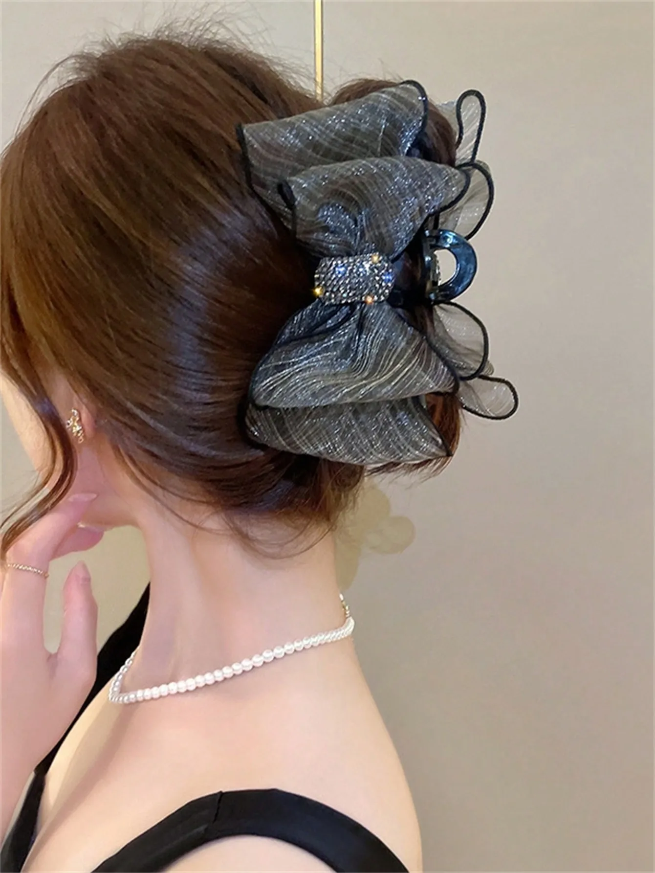 1 women\'s summer new rhine-mesh bow grab clip back head disc hair clip Large shark clip temperament hair clip headpiece