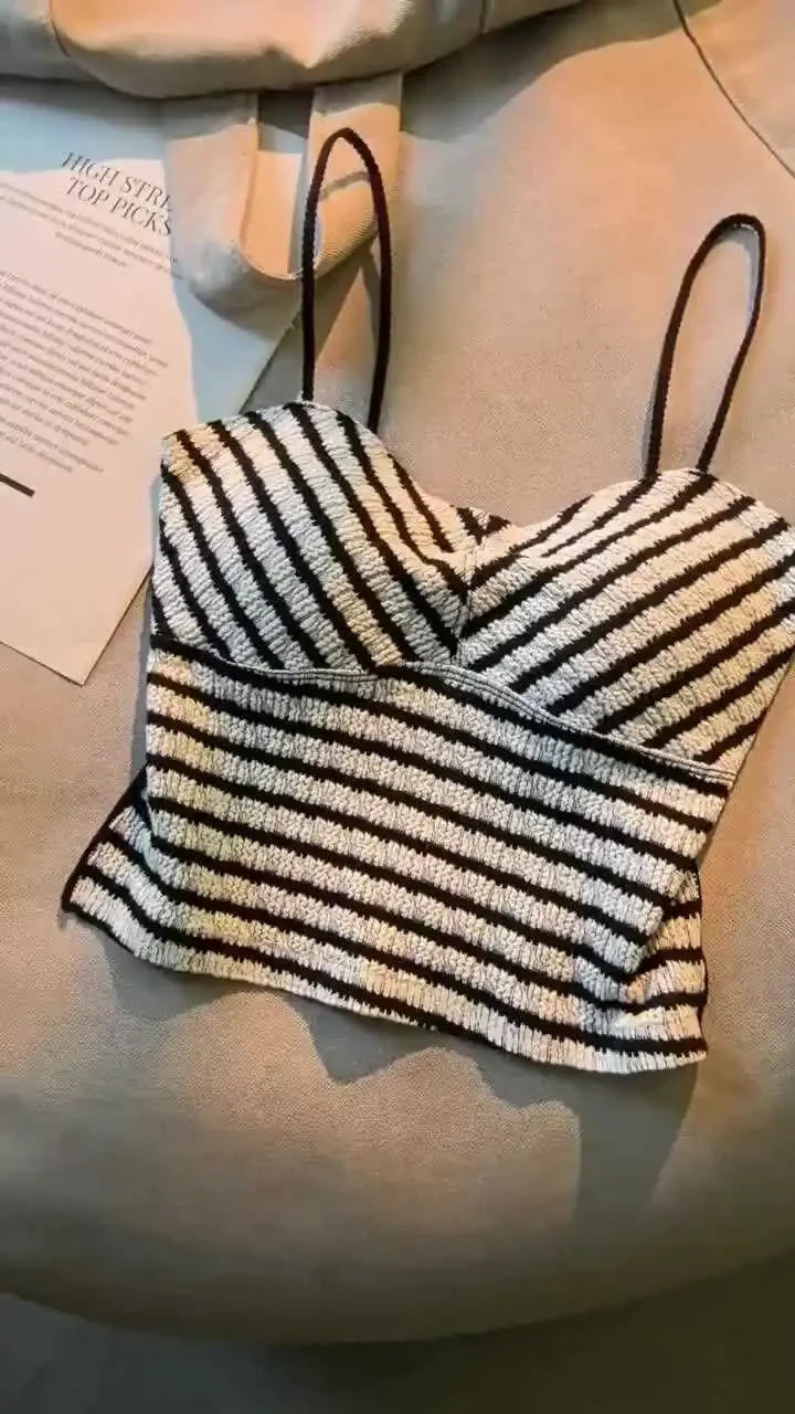 Classic Striped Camisole Tank Top with Bra Pads Black and White Women Summer Inner Bottoming Tops Outerwear Cool Korean Top