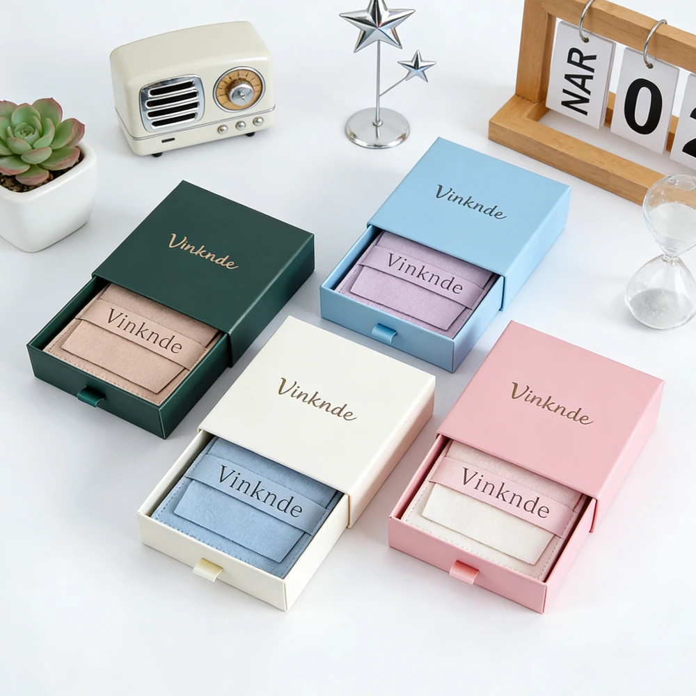 

24Pcs Custom Logo Luxury 8x8x2.5cm Green Paper Earrings Boxes Rings Necklace Suede Velvet Bags Drawers Jewelry Packaging Case