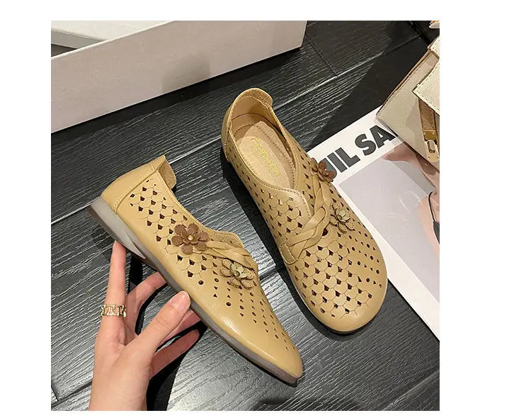 2024 Newly Square Toe Women's Flats Designer Cutout Shoes Ladies Wide Fit Soft Leather Moccasins Female Driving Sneakers