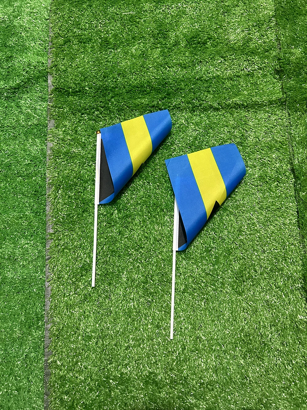 Bahamas National Flag 50/100pcs 21*14cm Bahamas Hand Waving Flags With plastic pole For Sports Activity Home Decor
