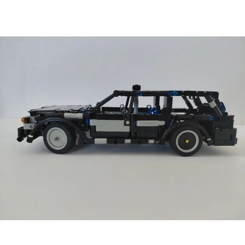 

MOC-180598 Classic New Sports Car Model From The 90s, 861 Pieces MOC Creative Toy, Birthday Gift for Boys and Children