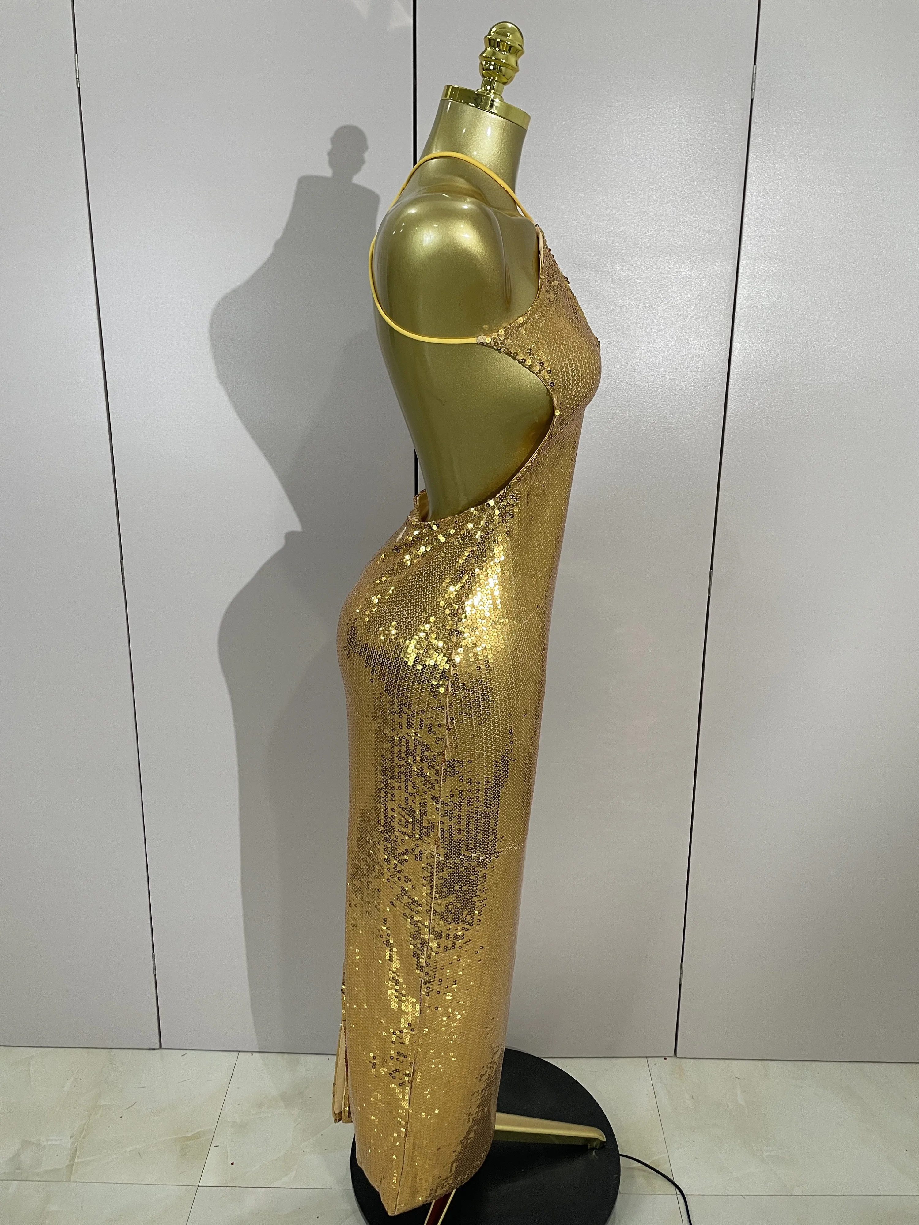 2025luxo brilhante ouro glitter lantejoulas sexy sem costas halter maxi vestido longo elegante festa à noite clube vestido de casamento convidado