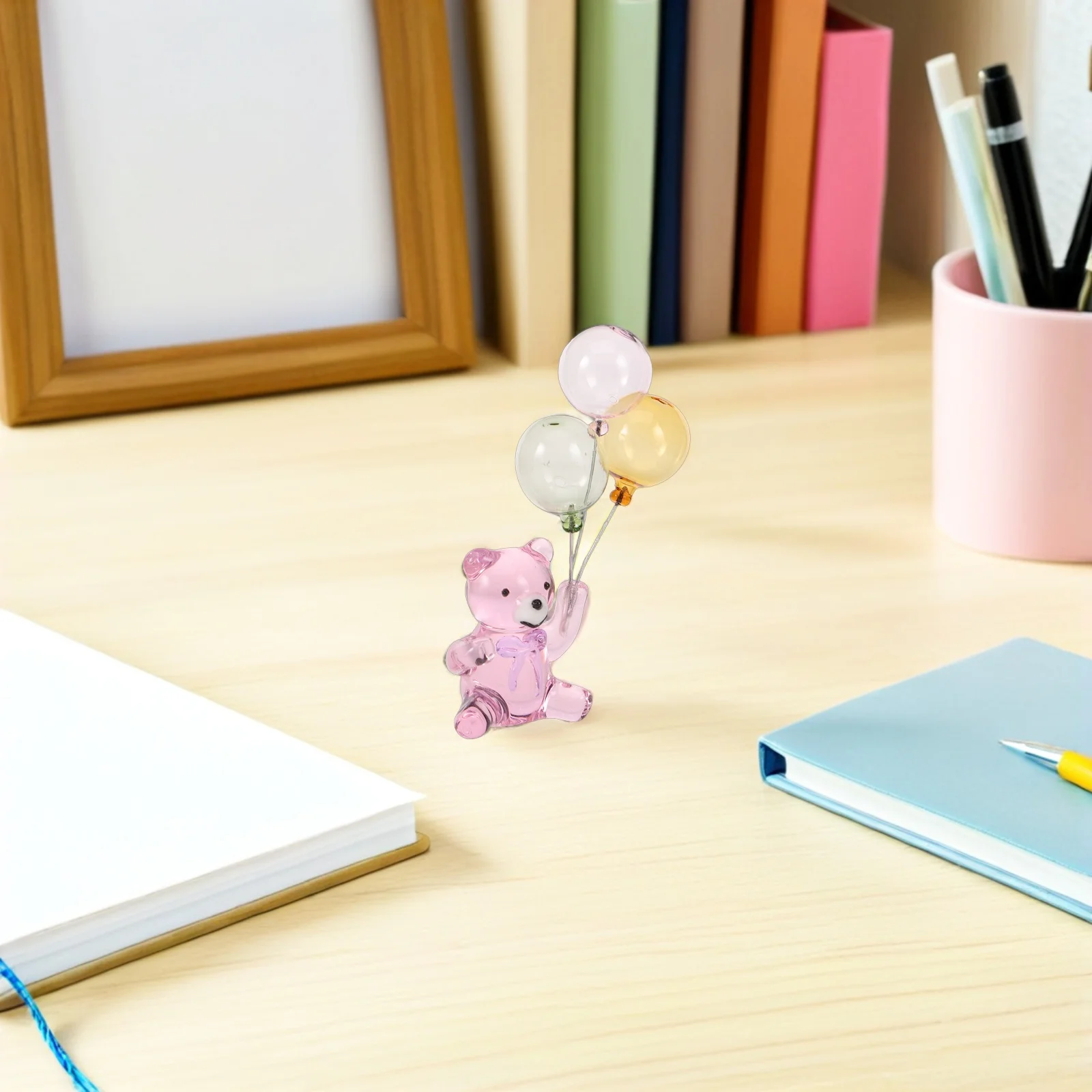 

Mini Crystal Bear Holding Balloon Statue Cute Art Animal Desktop Shelf Ornament Office Decor Small Bear Sculpture