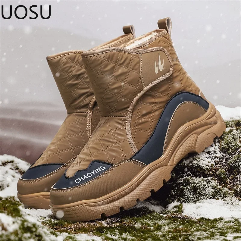 Botas de nieve de terciopelo para hombre, calzado grueso de motorista, zapatos de escalada antideslizantes, estilo UOSU, a la moda, novedad