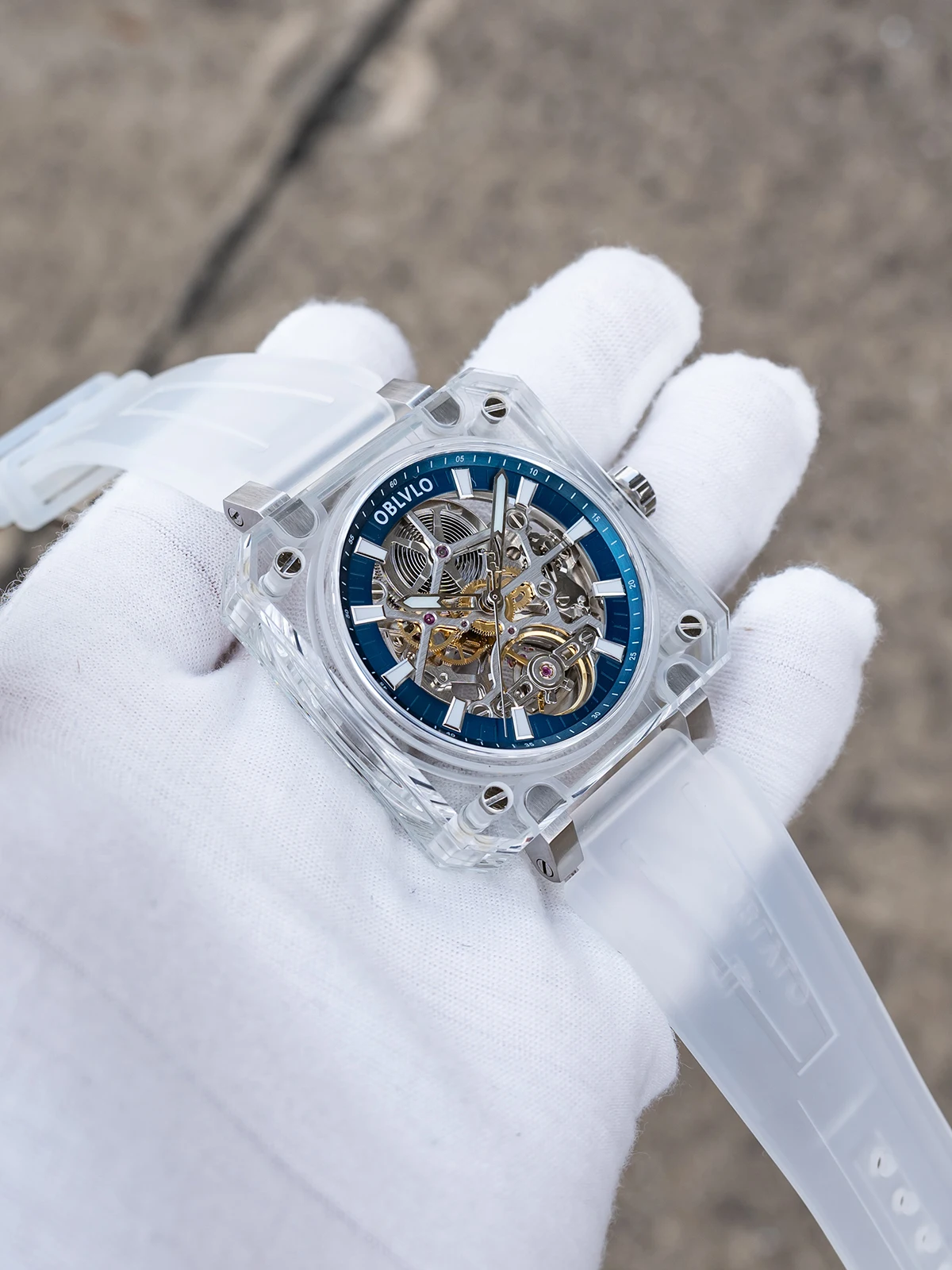 OBLVLO ساعة أوتوماتيكية للرجال مربعة الشكل من الأكريليك ساعة يد ميكانيكية 5ATM مقاومة للماء ياقوت مضيئة هيكل عظمي قرص 1A00 Mov.