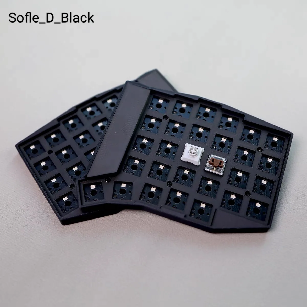 ワイヤレス分割キーボード 新型ワイヤレスSofle 58キー ローラー
