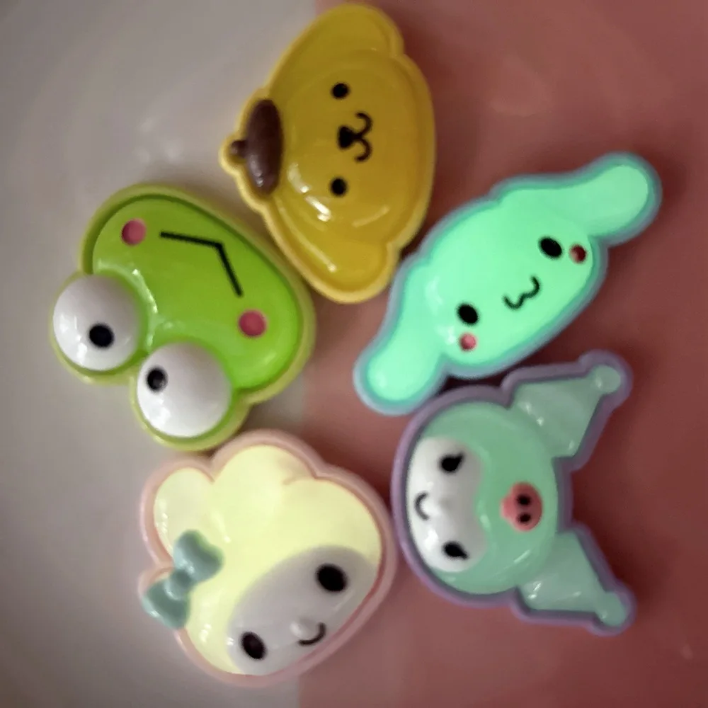 2pcs Cartoon frog melody cartoon figure miniature diy crafts supplies resin flatback cabochons