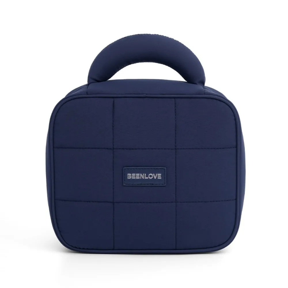 

Fashion Large Capacity Cosmetic Storage Bag Solid Color Handheld Toiletry Bag Puffy Quilted Zipper Handbag