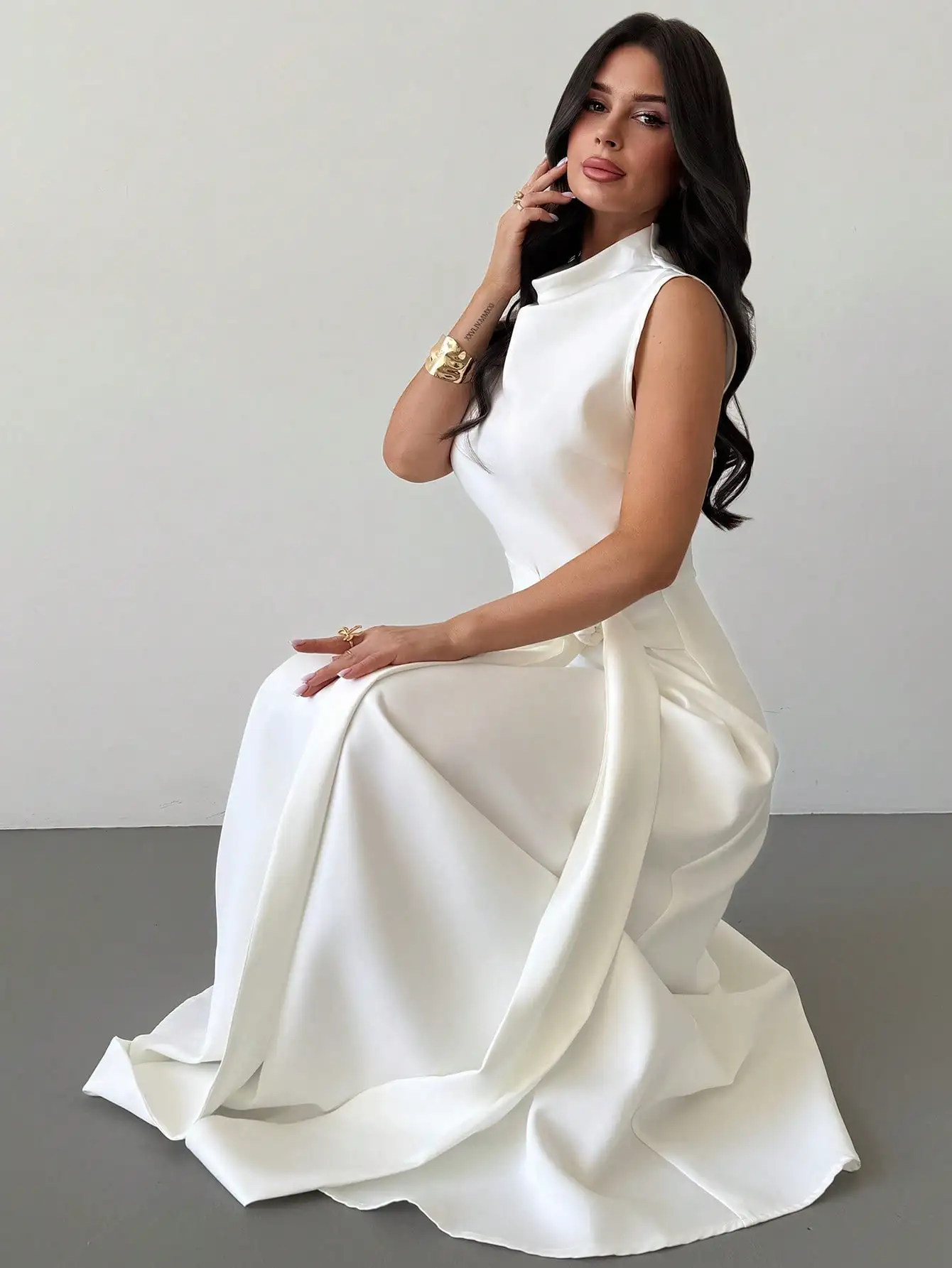 

White Sleeveless High-Neck Pleated Collar Maxi Dress with Tie Waist and Flare Hem