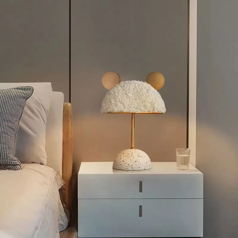 

Cute Design Desk Lamp Bedroom Children Room Decoration Luxury Creative Bedside Lamp Home Decor Ornaments Funny Gifts Accessories