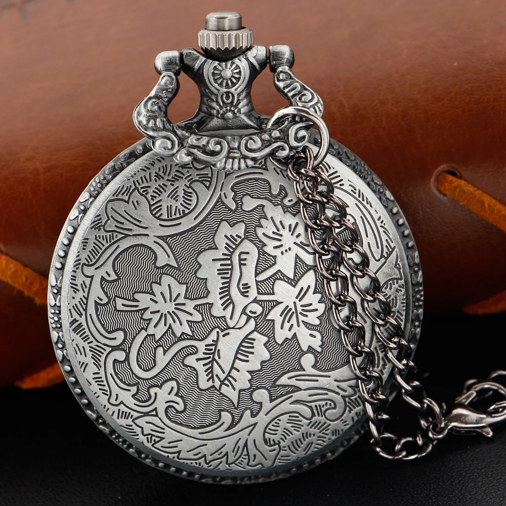 ساعات الجيب Steampunk قلادة ساعة رعب الوحش بالذئب هنتر شارة كوارتز ساعة الجيب أفضل هدية للرجال والنساء