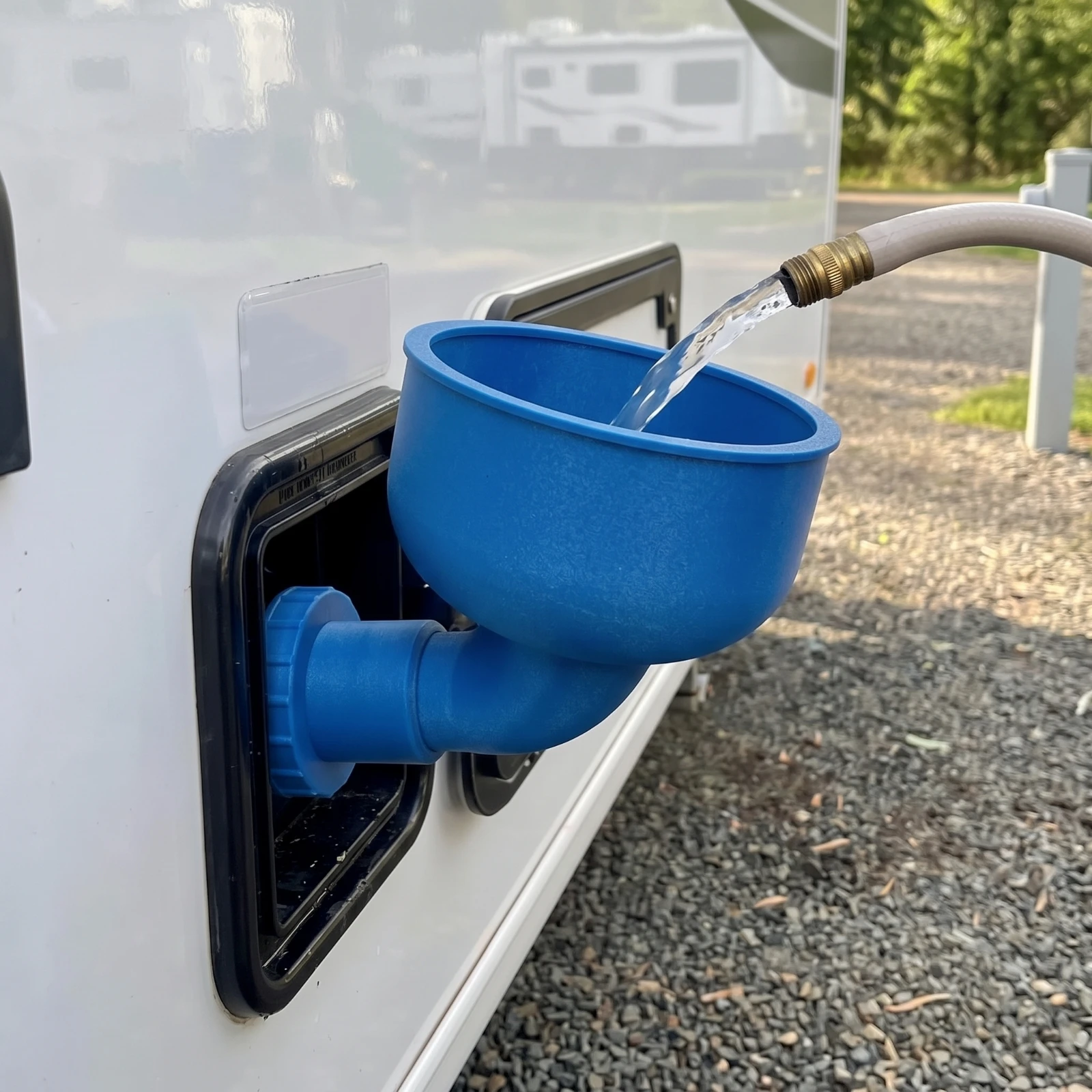 RV Water Inlet Funnel Easy-Connect RV Water Tank Funnel Smooth-Stream Quick-Fill for Campers, Travel Trailers, Campgrounds