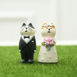 Romantic Cats Resin Miniature Wedding Celebration Series Decoration Crafts Japan Style Cute Animal Wedding Desktop Accessories
