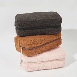 Sacos de maquiagem de pelúcia feminina peluche de veludo macio, armazenamento de cosméticos, organizador de viagens, grande capacidade, inverno