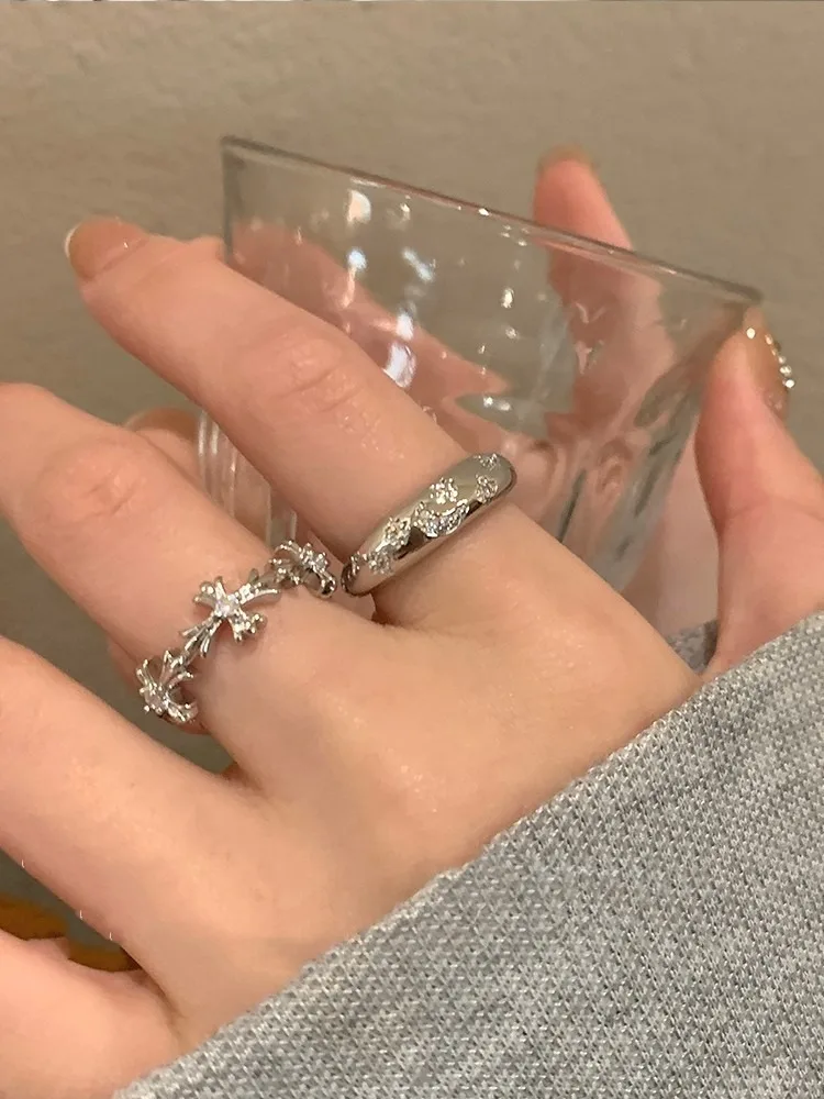 Cold style~ Silver zircon cross ring for women niche design ins light luxury index finger ring personalized couple rings Cross r