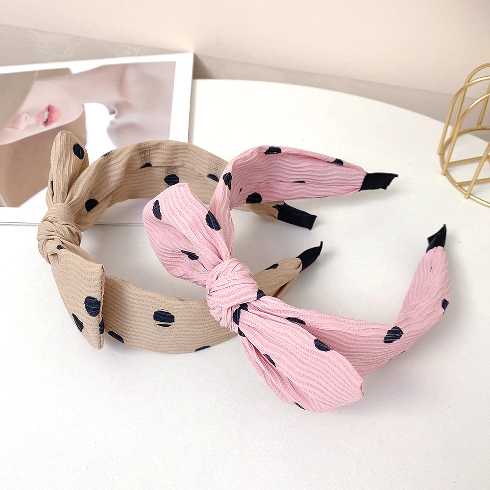 New pleated polka dot rabbit ear hair band for women, simple and fashionable square bow, wide edge headband, versatile hair clip