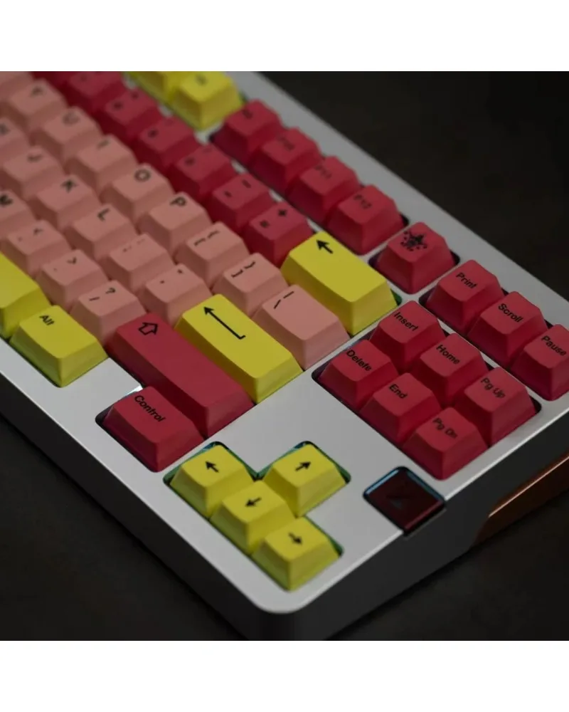 Pastel red pink and yellow durable pbt keycaps set high quality for custom mechanical keyboards