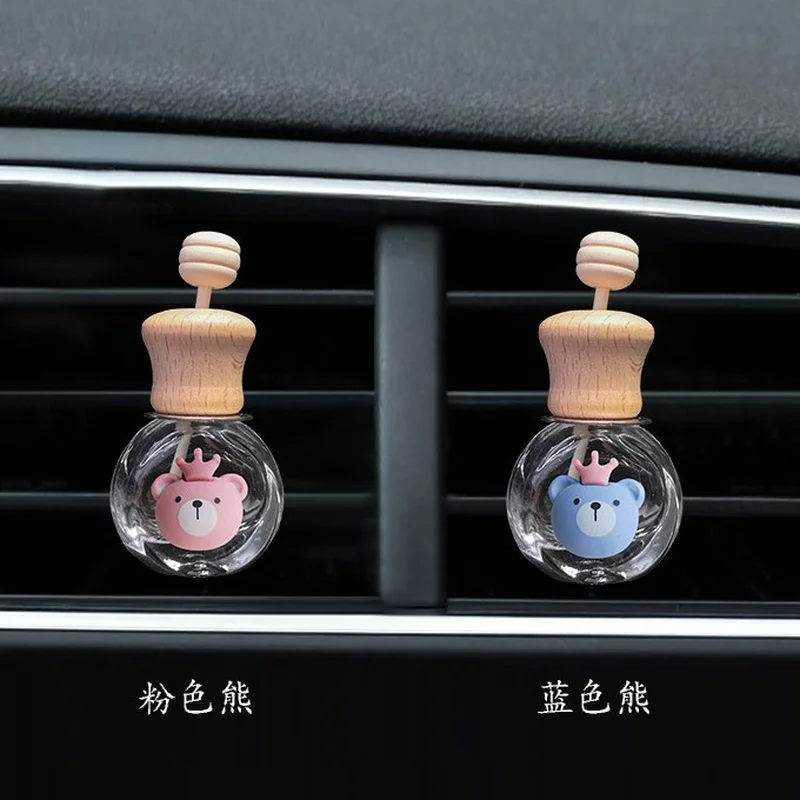 Empty Perfume Bottle Essential Oil Container 8Ml Mini Auto Perfume Clip Cartoon Car-styling Air Freshener Glass Perfume Bottle