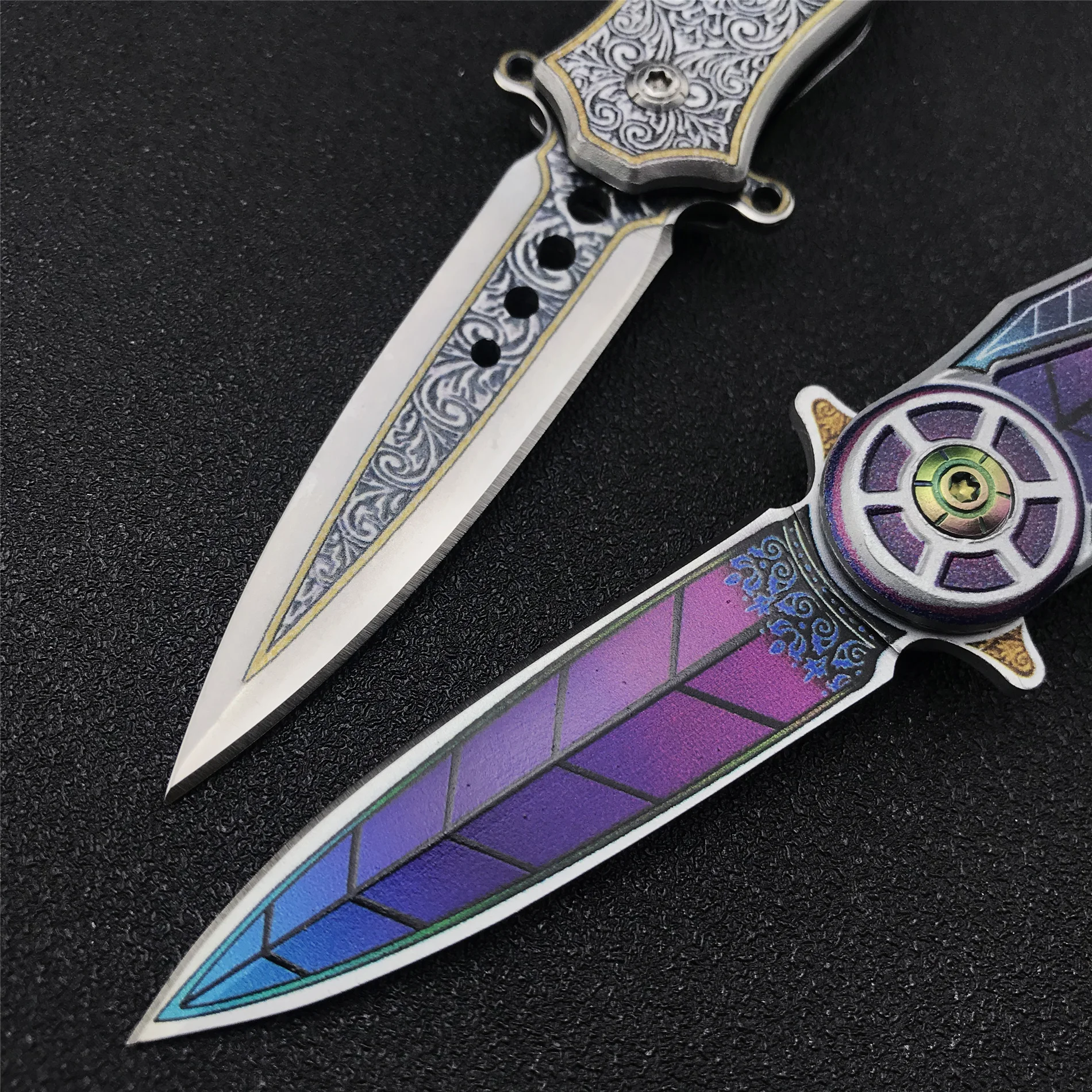 All Steel CM76 Gyro Folding Knife Exquisite Decorative Pattern 440C Blade Pocket Knife Cutting Tool Survival Knives Gift to Boy