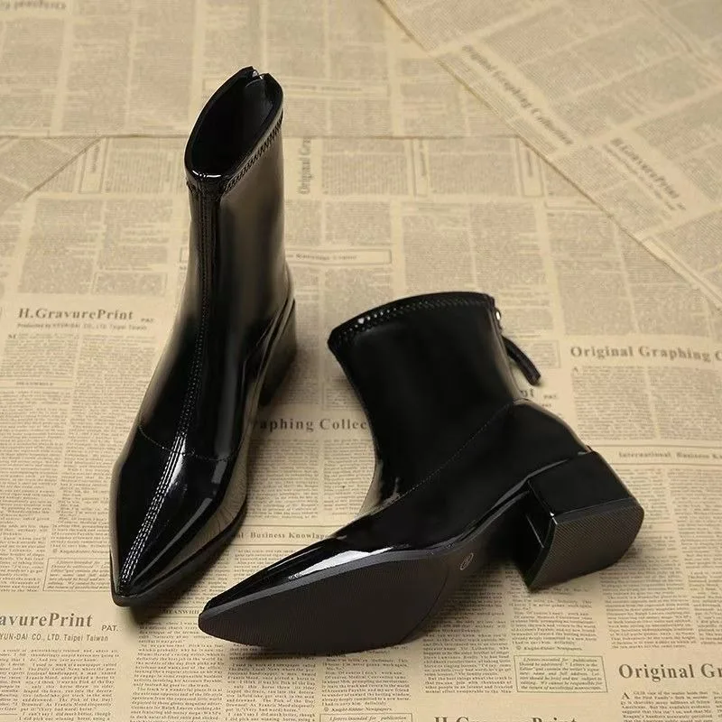 

2025 Autumn/Winter French Style Pointed Middle Heel Ankle Boots Fashionable and Comfortable High Heels Short Boots