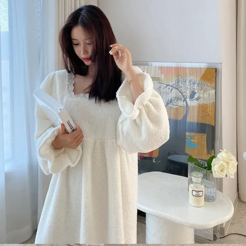 New Robes Luxury Sense Nightdress Women Winter Nightgown Coral Velvet Warm Thick Cute Girl Internet Celebrity Plus Long Pajamas