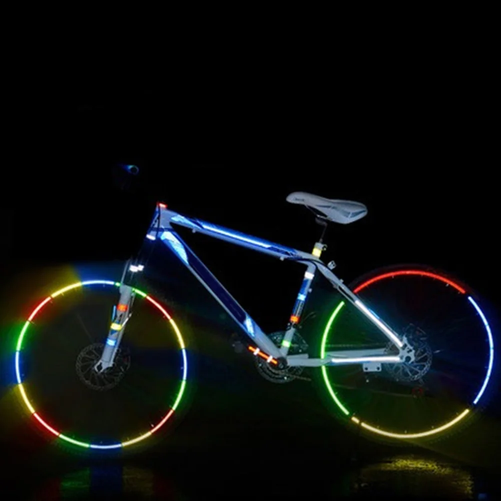 

2Pcs Bike Reflective Tape Wheel Stickers Recessive Reflection Safety Warning Strip for Night Riding Rain Fog Conditions Red