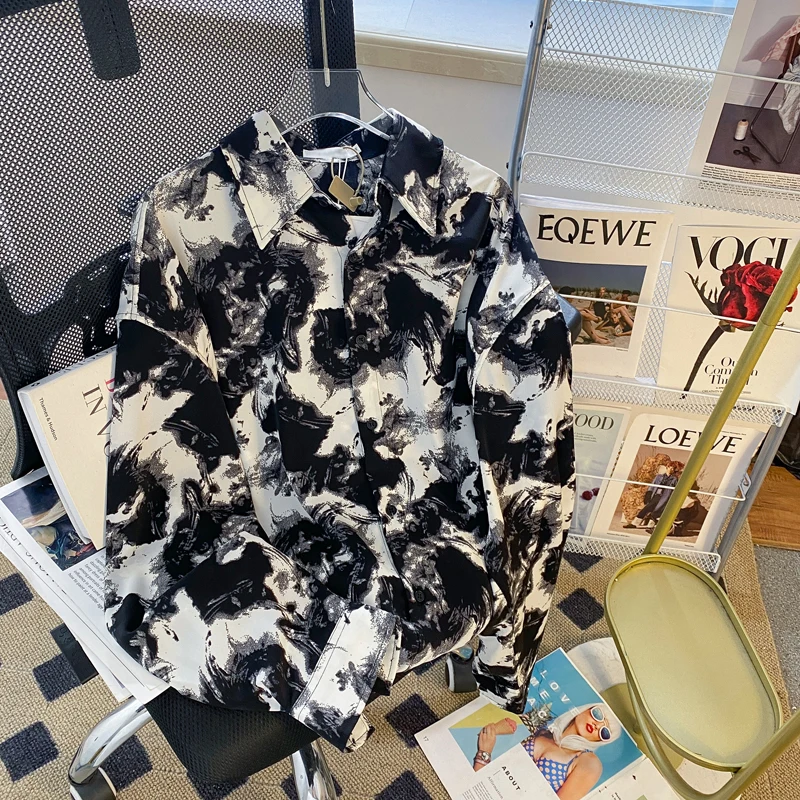 

Loose Long Sve Men's irt Water-Media Flower Tie-Dye Drapey Sle Korean Version Versatile Casual Faion Autumn Top
