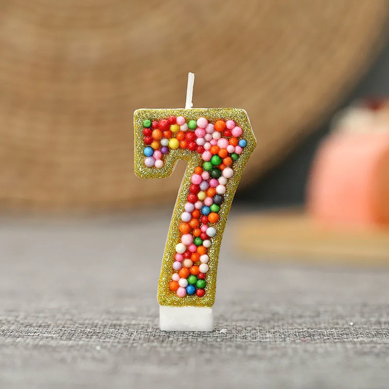 Colorful macarons 0-9 can be freely combined with digital candles. Birthday candles are perfect for high-end baking cake decorat