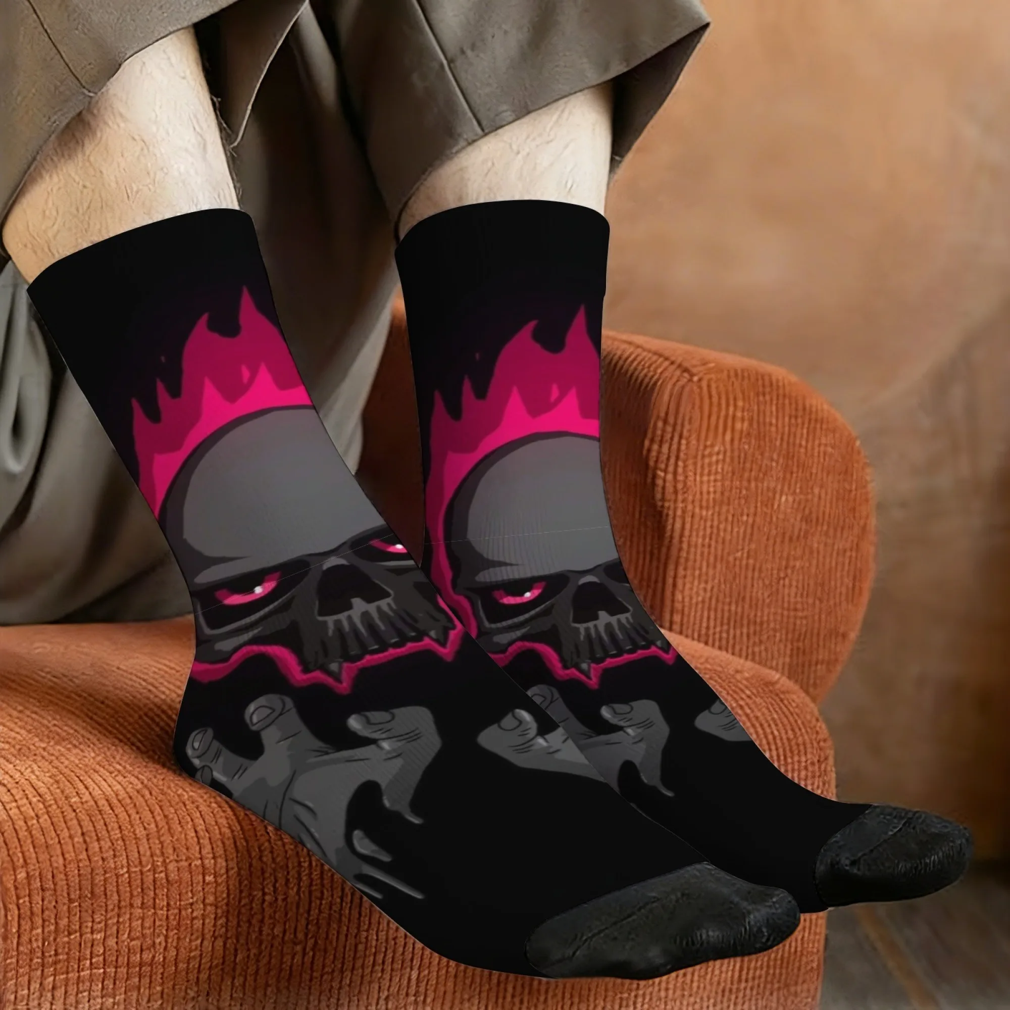 Herren-Socken mit dunklem Neon-Flammen-Schädel-Aufdruck, neuartiger Streetstyle, verrücktes Partygeschenk, bequeme, atmungsaktive, rutschfeste Freizeitsocken