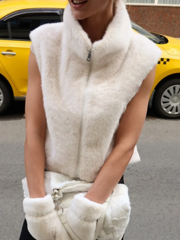 Fur Panel Knit Sleeve Gilet Jacket Quilted Zip-Front Stand Collar Winter Warm Casual Women Sweater Fashion Cozy Lady Coat