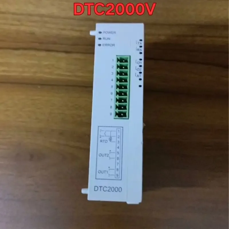 

Second-hand disassembled temperature control module DTC2000V function test is normal