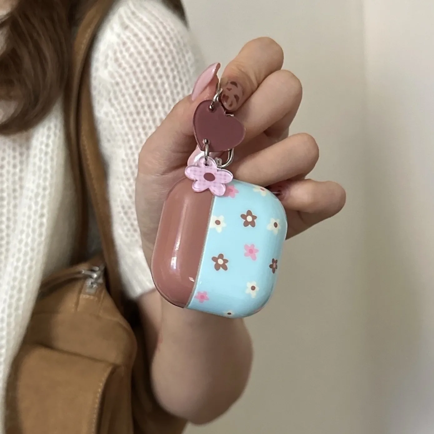 Blue And Brown Flow…