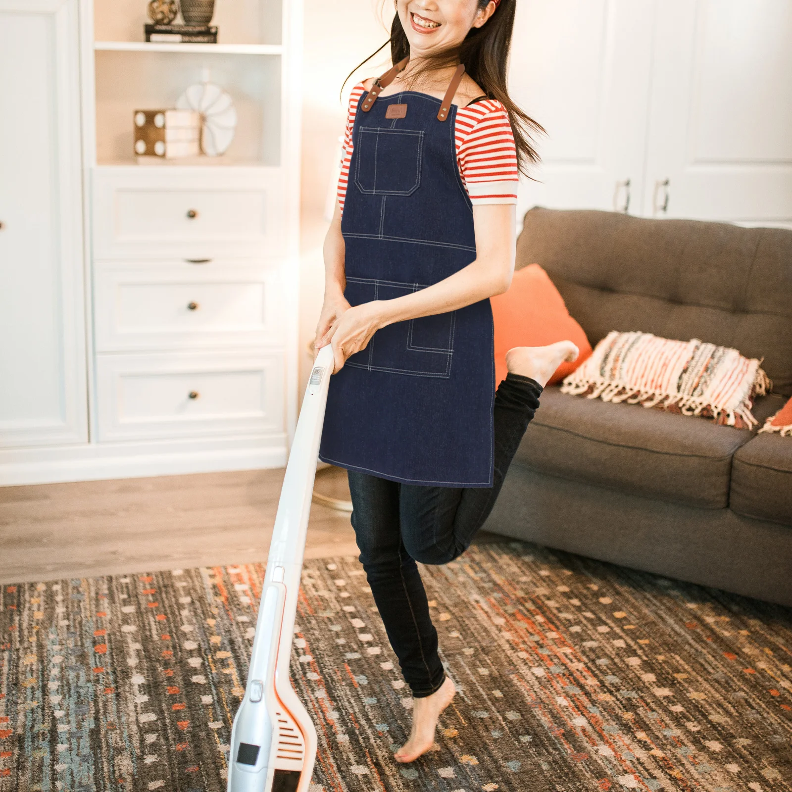 

Джинсовый фартук премиум-класса с художественной росписью, маслостойкий кухонный шеф-повар, садоводство, многоцелевой, легко чистящийся подарок для домашней кулинарии, выпечки