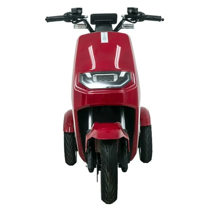 

Электрический трицикл/мотоцикл с батареей 60В 20Ач, мощностью 1500Вт, для использования с новыми энергетическими источниками.