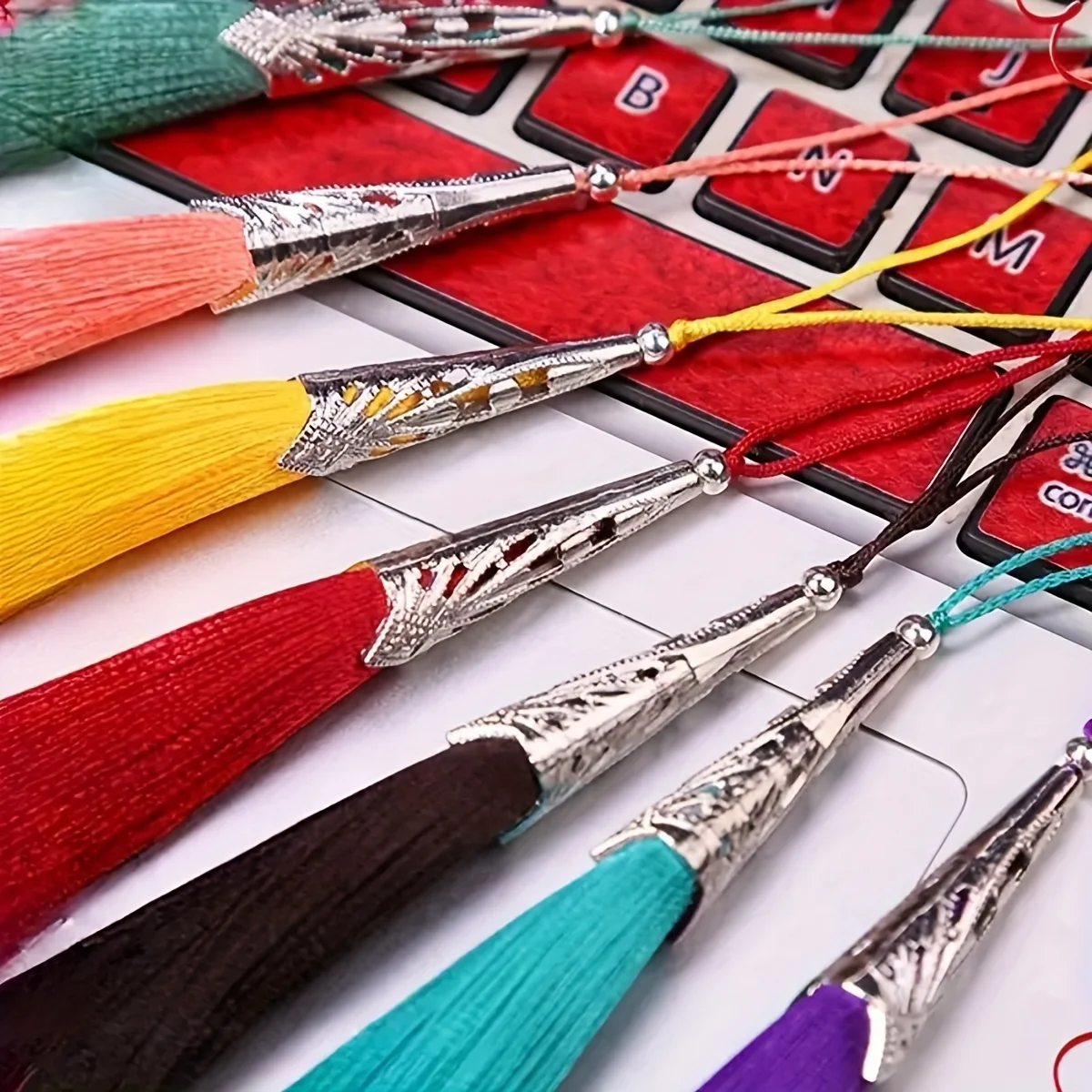 20pcs Long Pointed Hat Fringe, Hollow Tail Pendant, Ancient Hanfu Flapstick, Fan Accessories, Chinese Wind Su Pendant Re