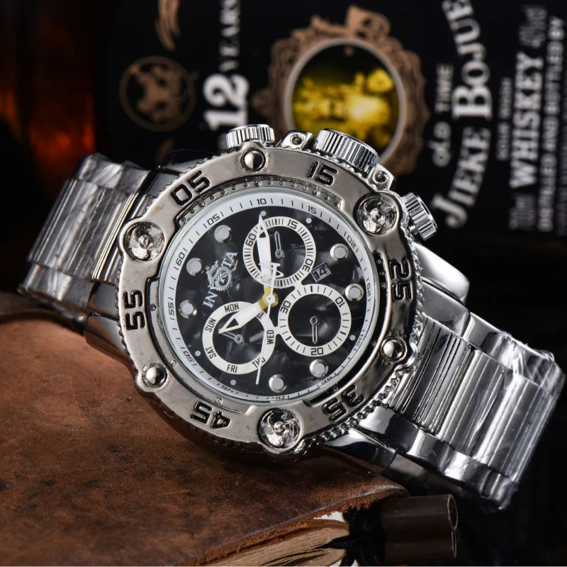 ساعة جوكر لوني للرجال 2025 من الفولاذ المقاوم للصدأ بحركة كوارتز بمينا قزحي الألوان مقاومة للماء 100 متر تصميم فريد مضيء