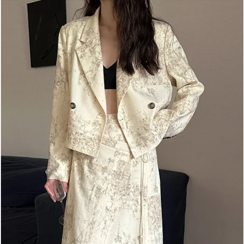 

New Chinese Style Floral Cropped Blazers Women 2024 Autumn High-end Short Suit Jacket Loose Commuter Apricot Coats Grey Clothing